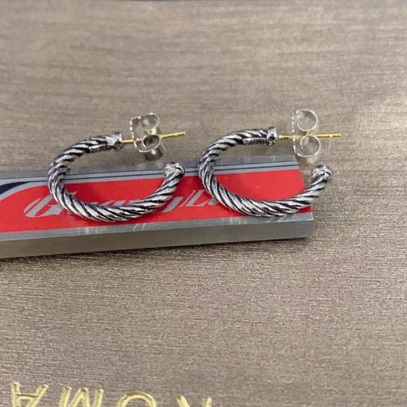 Jewelry - Classic Sculpted Cable Hoop Earrings in Sterling Silver